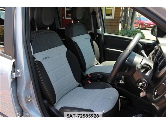 Fiat PANDA 2021-05 7876443-12