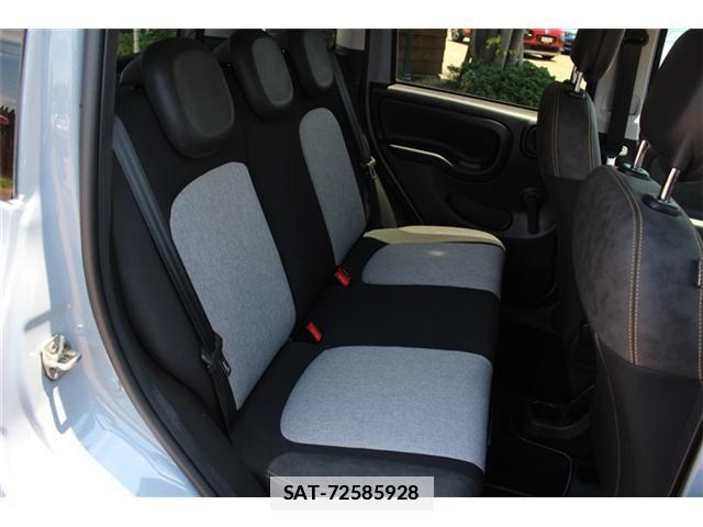 Fiat PANDA 2021-05 7876443-13