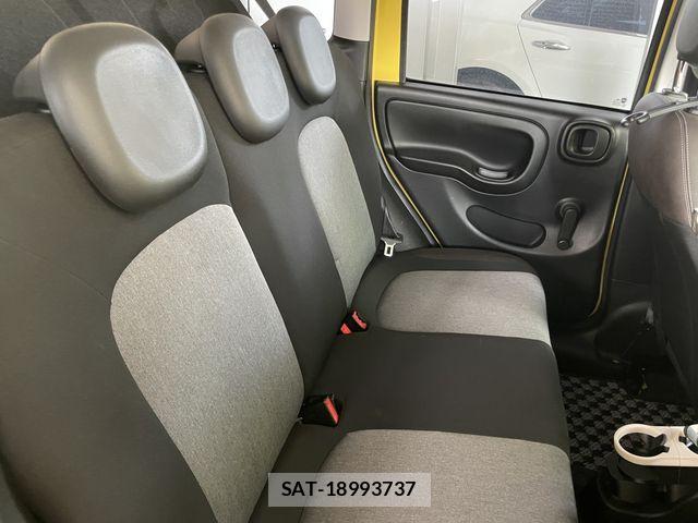 Fiat PANDA 2021-04 7961588-10