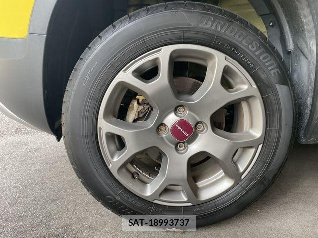 Fiat PANDA 2021-04 7961588-7