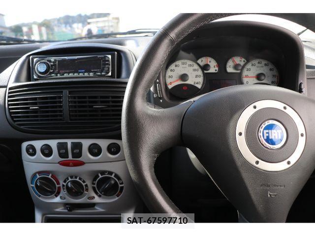 Fiat PUNTO 2007-03 1472398-5
