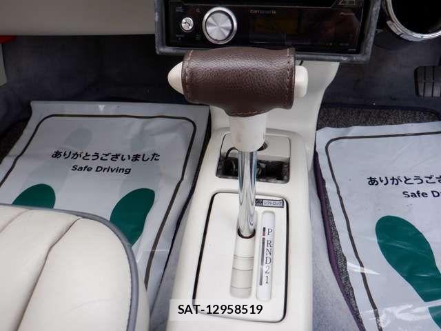 Nissan FIGARO 1991-11 8099133-14