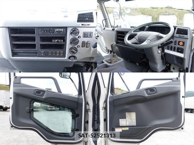Mitsubishi FIGHTER 2016-02 889004-15