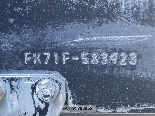 Mitsubishi FIGHTER 2014-08 1078295-11