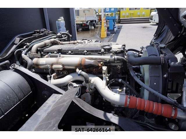 Mitsubishi FIGHTER 2024-01 1101626-13