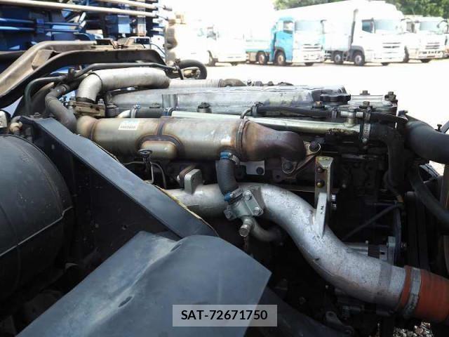 Mitsubishi FIGHTER 2008-10 1228025-27