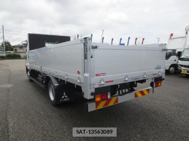 Mitsubishi FIGHTER 2020-03 1256778-4