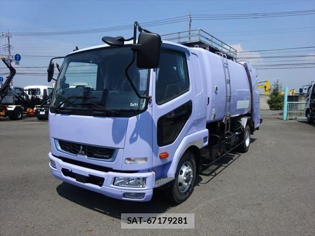 Mitsubishi FIGHTER 2019-10 1271859-0