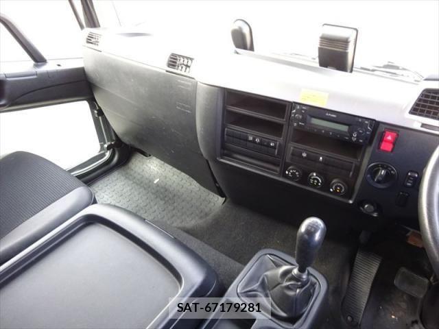 Mitsubishi FIGHTER 2019-10 1271859-23