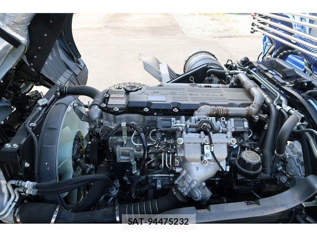 Mitsubishi FIGHTER 2024-07 1288415-14