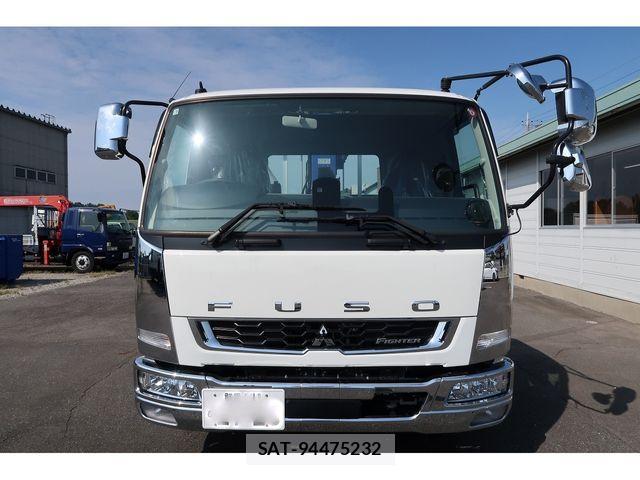 Mitsubishi FIGHTER 2024-07 1288415-2