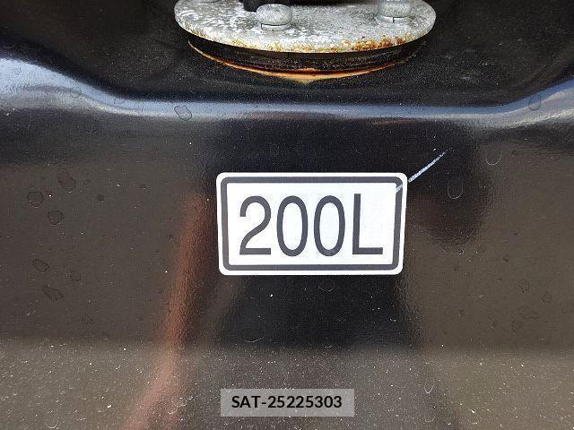 Mitsubishi FIGHTER 2024-10 1426116-26