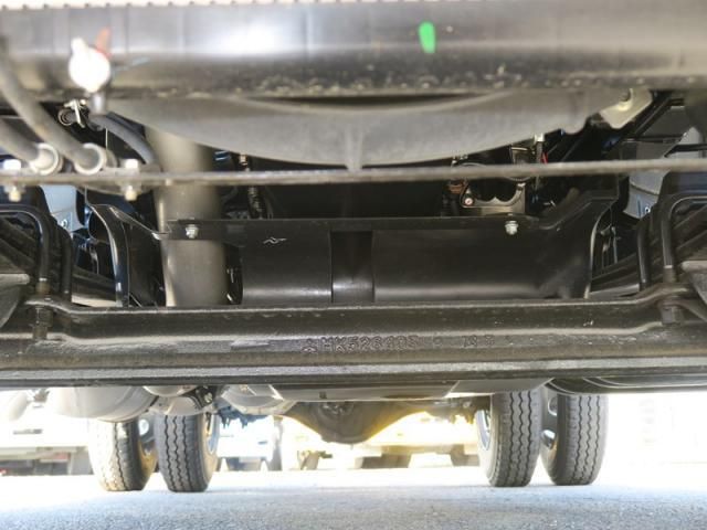 Mitsubishi FIGHTER 2024-12 1464927-19