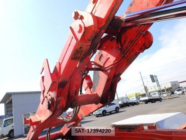 Mitsubishi FIGHTER 2011-09 858308-11