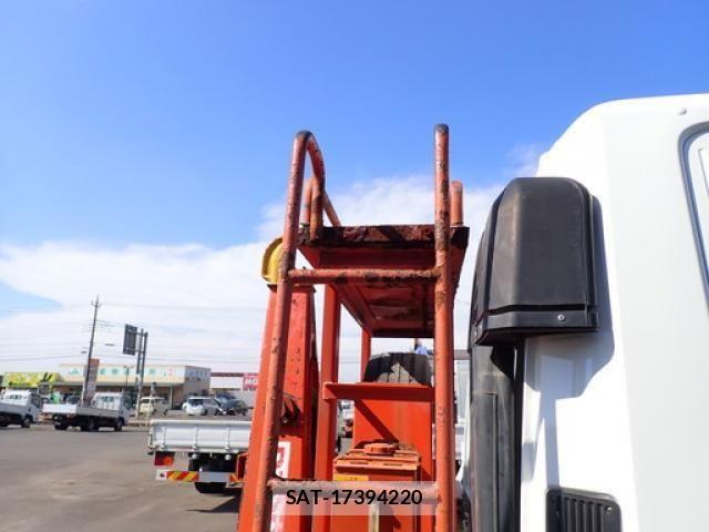Mitsubishi FIGHTER 2011-09 858308-19