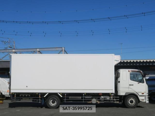 Mitsubishi FIGHTER 2015-07 695653-22