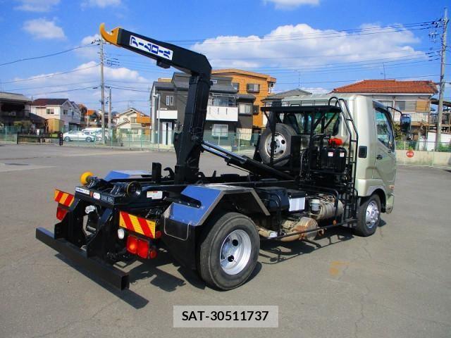 Mitsubishi FIGHTER 2024-03 535387-2