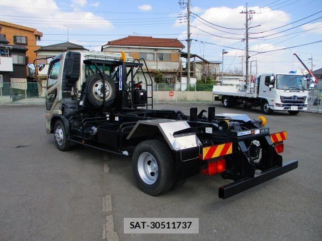 Mitsubishi FIGHTER 2024-03 535387-3