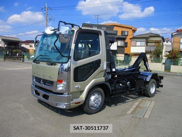 Mitsubishi FIGHTER 2024-03 535387-17