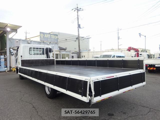 Mitsubishi FIGHTER 2022-08 535598-1