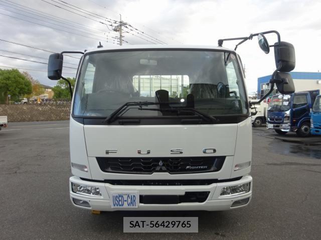 Mitsubishi FIGHTER 2022-08 535598-4