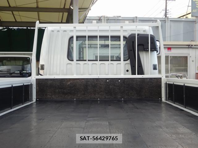 Mitsubishi FIGHTER 2022-08 535598-14