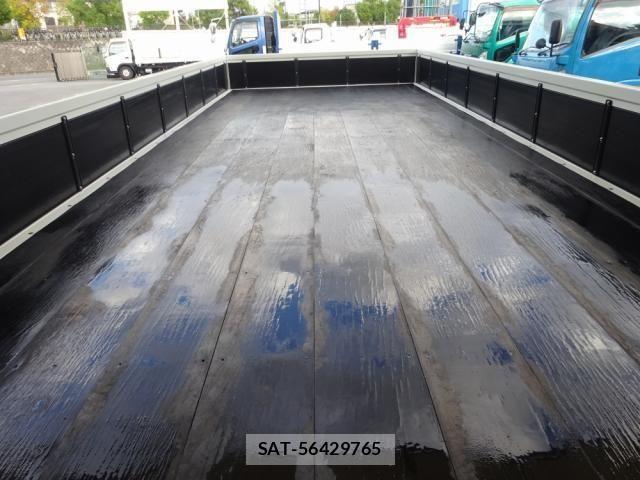 Mitsubishi FIGHTER 2022-08 535598-15