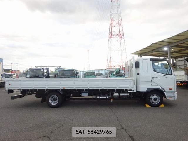 Mitsubishi FIGHTER 2022-08 535598-16