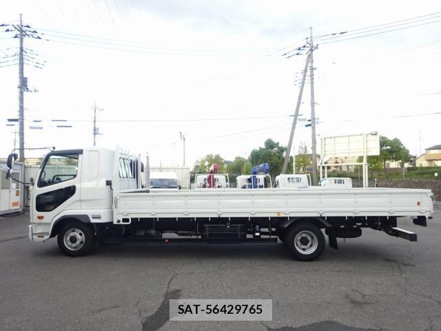 Mitsubishi FIGHTER 2022-08 535598-18