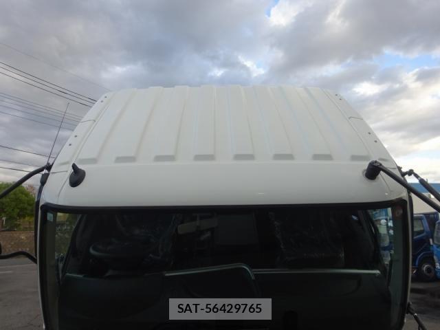 Mitsubishi FIGHTER 2022-08 535598-25