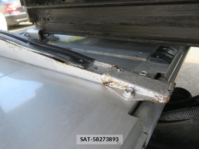 Mitsubishi FIGHTER 2023-12 535369-12