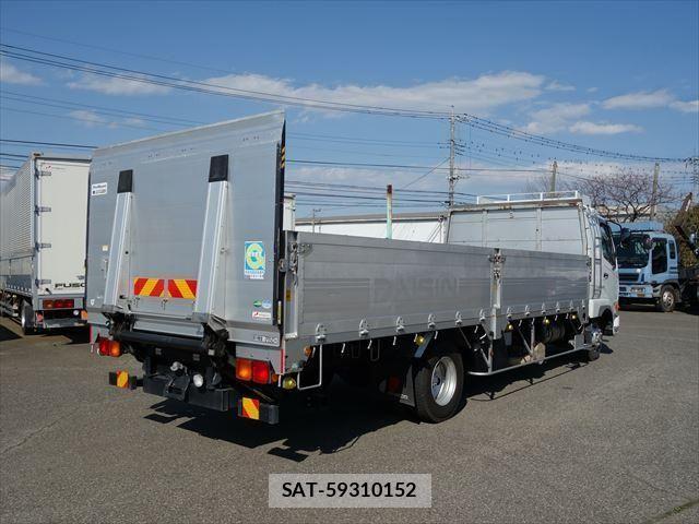 Mitsubishi FIGHTER 2024-04 535480-3