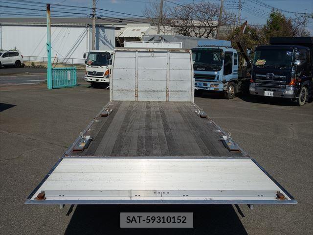 Mitsubishi FIGHTER 2024-04 535480-11