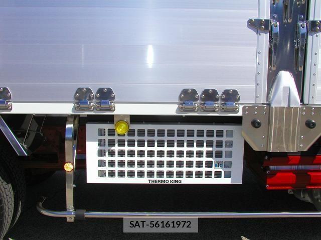 Mitsubishi FIGHTER 2024-12 865022-10