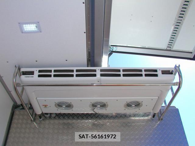 Mitsubishi FIGHTER 2024-12 865022-19