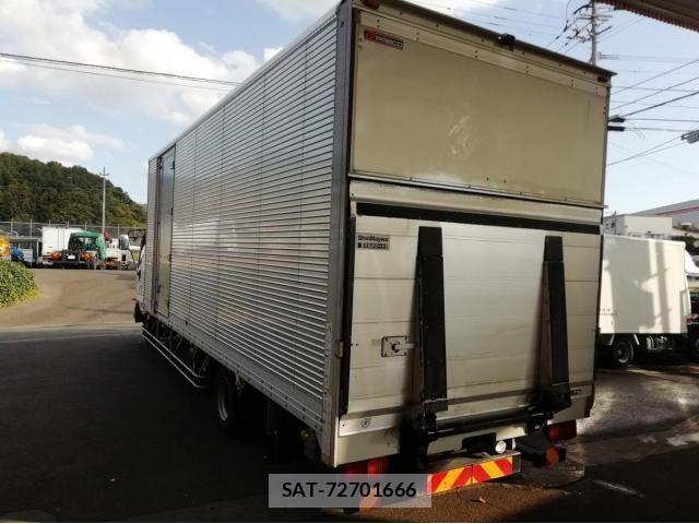 Mitsubishi FIGHTER 2023-12 535297-5