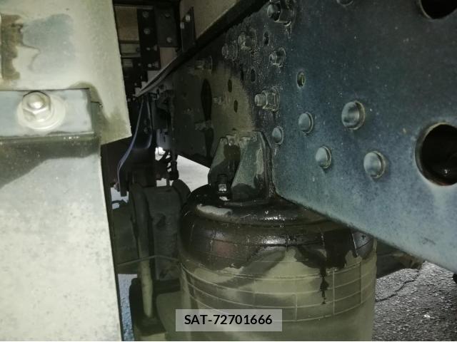 Mitsubishi FIGHTER 2023-12 535297-9