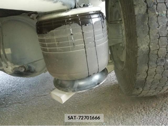 Mitsubishi FIGHTER 2023-12 535297-18