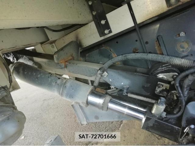 Mitsubishi FIGHTER 2023-12 535297-19