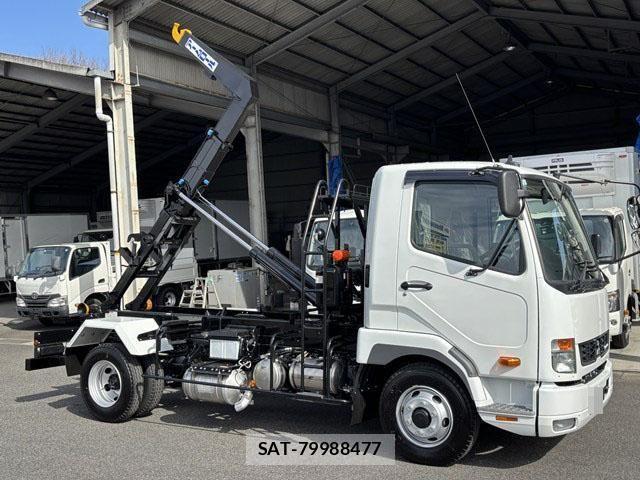 Mitsubishi FIGHTER 2024-10 1082327-12