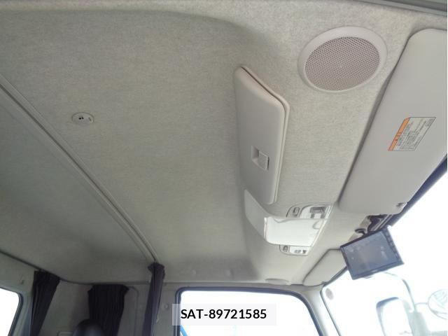 Mitsubishi FIGHTER 2022-09 1095875-22