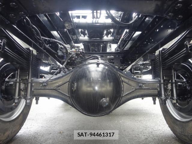 Mitsubishi FIGHTER 2024-11 1177553-8