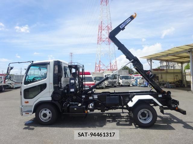 Mitsubishi FIGHTER 2024-11 1177553-16