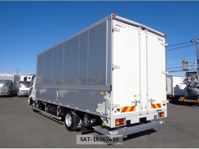 Mitsubishi FIGHTER 2023-04 1659857-3