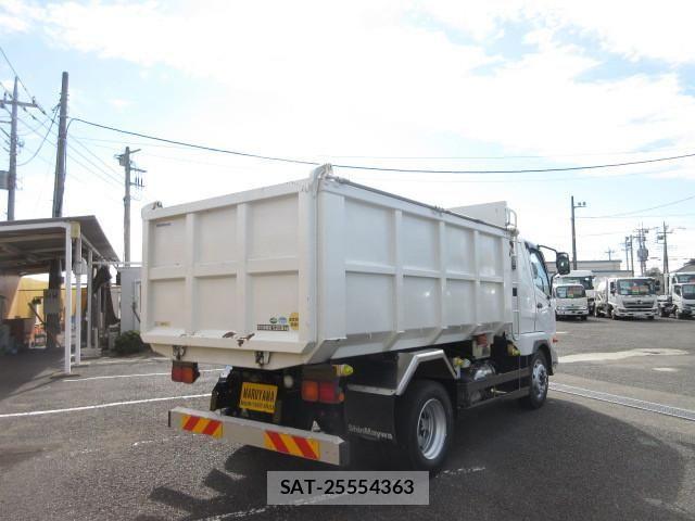 Mitsubishi FIGHTER 2014-09 1742900-3