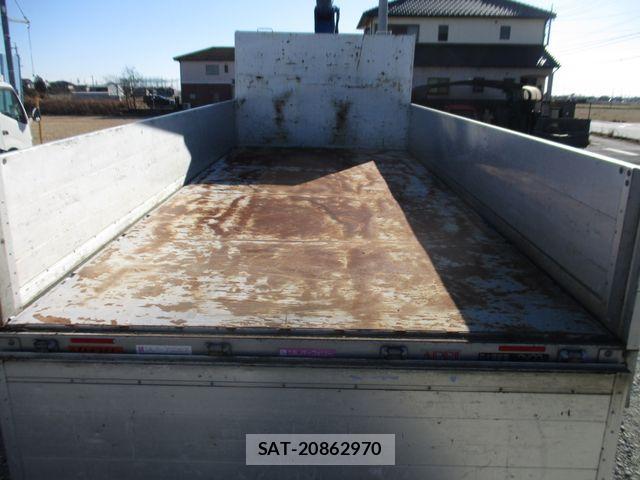Mitsubishi FIGHTER 2014-12 2008979-9