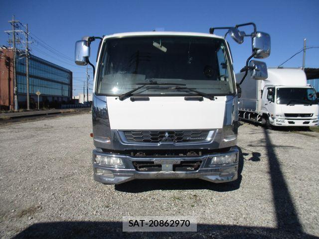 Mitsubishi FIGHTER 2014-12 2008979-1