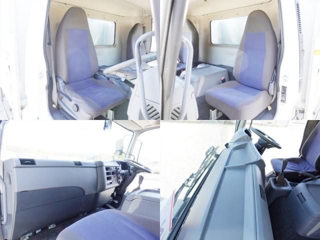 Mitsubishi FIGHTER 2014-10 2018165-21