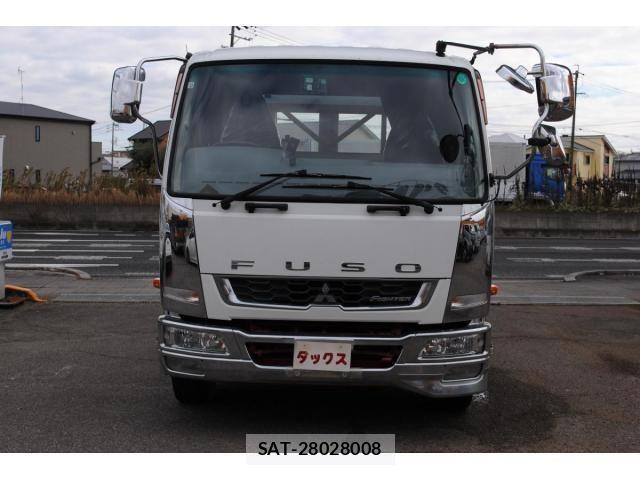 Mitsubishi FIGHTER 2016-11 2099366-3