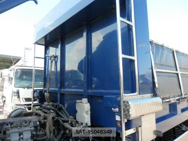 Mitsubishi FIGHTER 2018-08 2247963-9